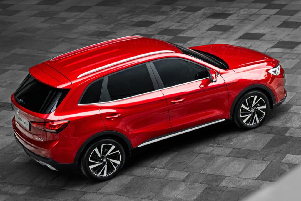 2025 MG ZS