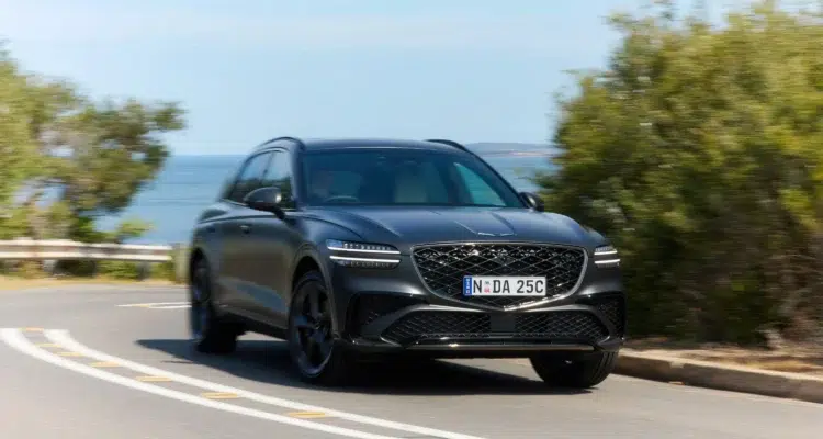 Genesis GV70 front