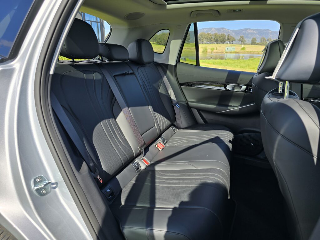2026 Geely Starray EM-i