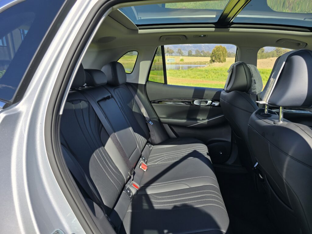 2026 Geely Starray EM-i